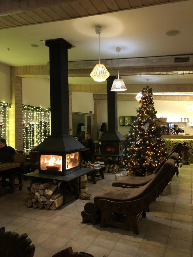 Vila Etnica Trebujeni Eksteriør bilde